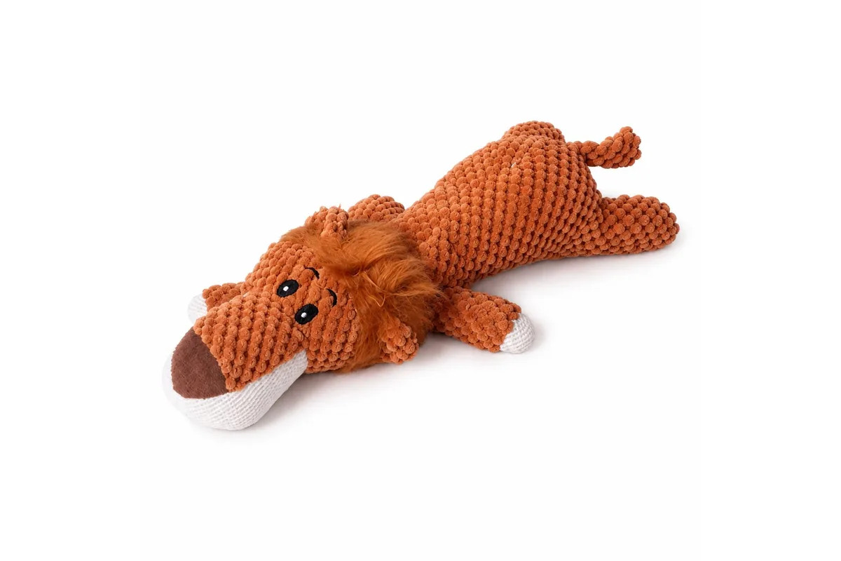 Elefant Wolf Löwe studio warmth, brauner Löwenkörper aus Plüsch auf weißem Grund